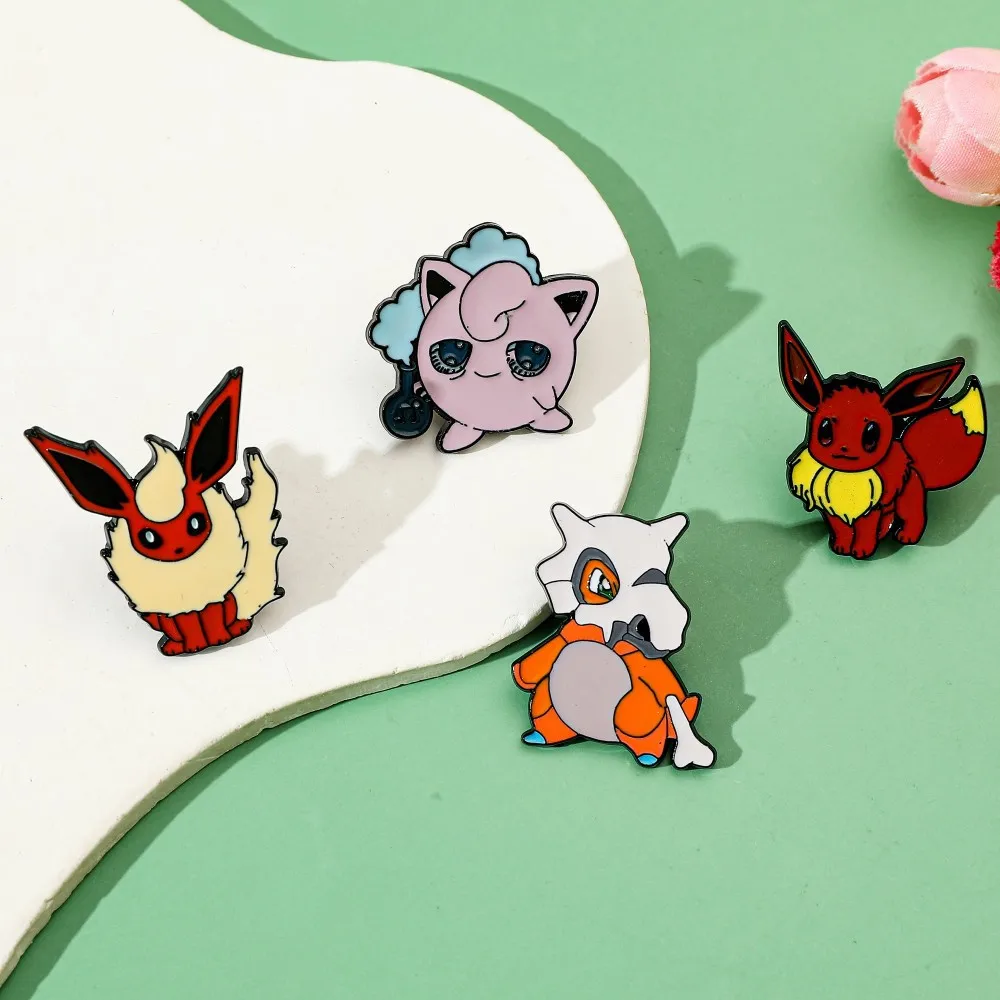 4 Adet Karakter Karikatür Broş - Embroidery Wallpaper incelemesi ve fiyatı