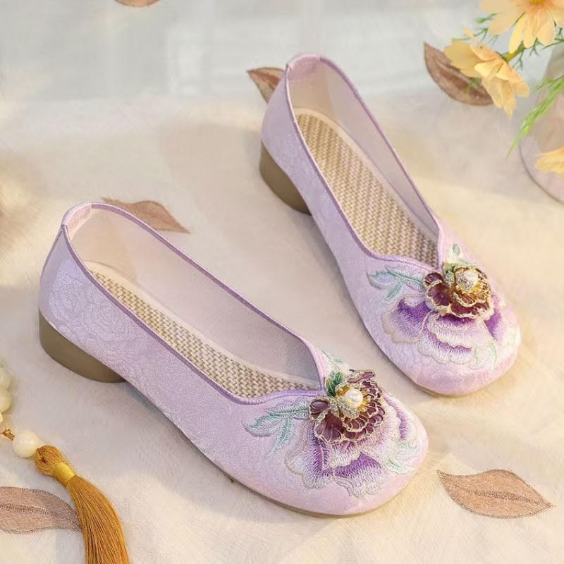 Kadın Düşük Topuk İşlemeli Kum - Embroidery Canvas incelemesi ve fiyatı